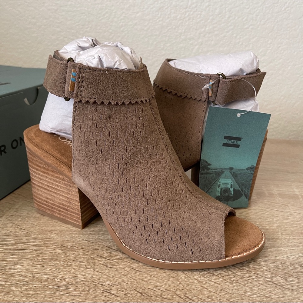 Toms Grenada Bootie - Taupe Grey Suede